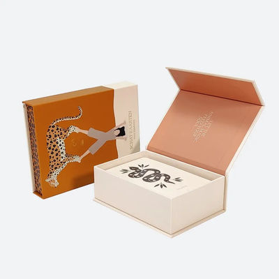 Boîte en carton rigide de modèle réutilisant la boîte faite sur commande de Logo Tarot Card Magnet Book